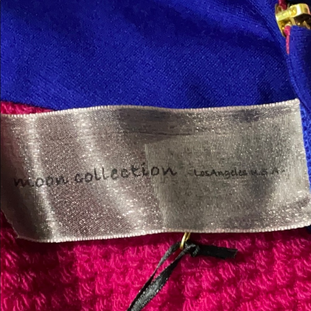 Moon Collection Color-block Dress, Small - Picture 7 of 12